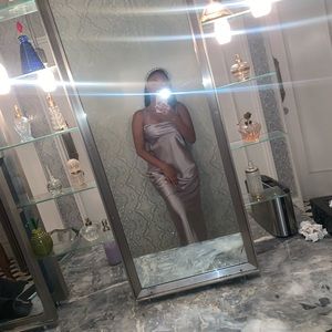 Zara. Lilac satin dress . Low back .